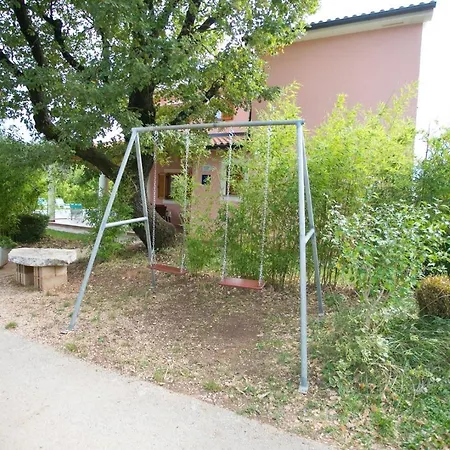 Pleasant Valmonida With Pool, Sauna, Gym And Bbq Žminj